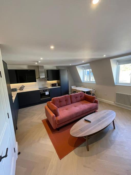 Apartments In The Heart Of Richmond, London Richmond  Buitenkant foto