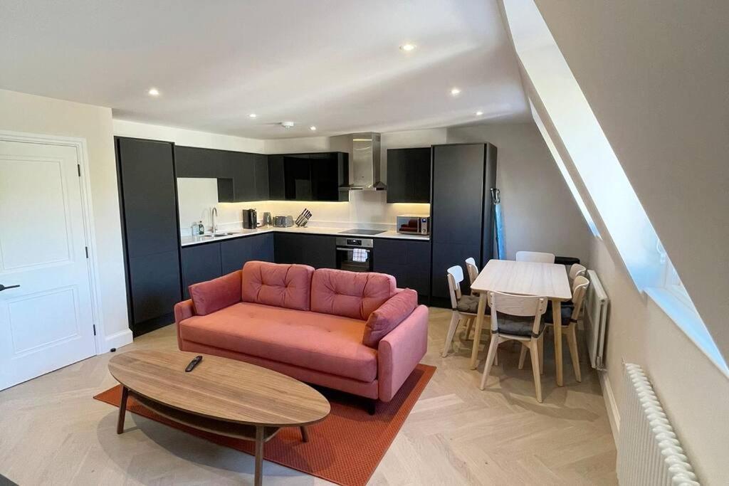 Apartments In The Heart Of Richmond, London Richmond  Buitenkant foto