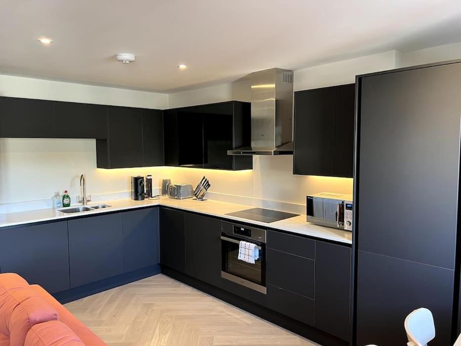 Apartments In The Heart Of Richmond, London Richmond  Buitenkant foto
