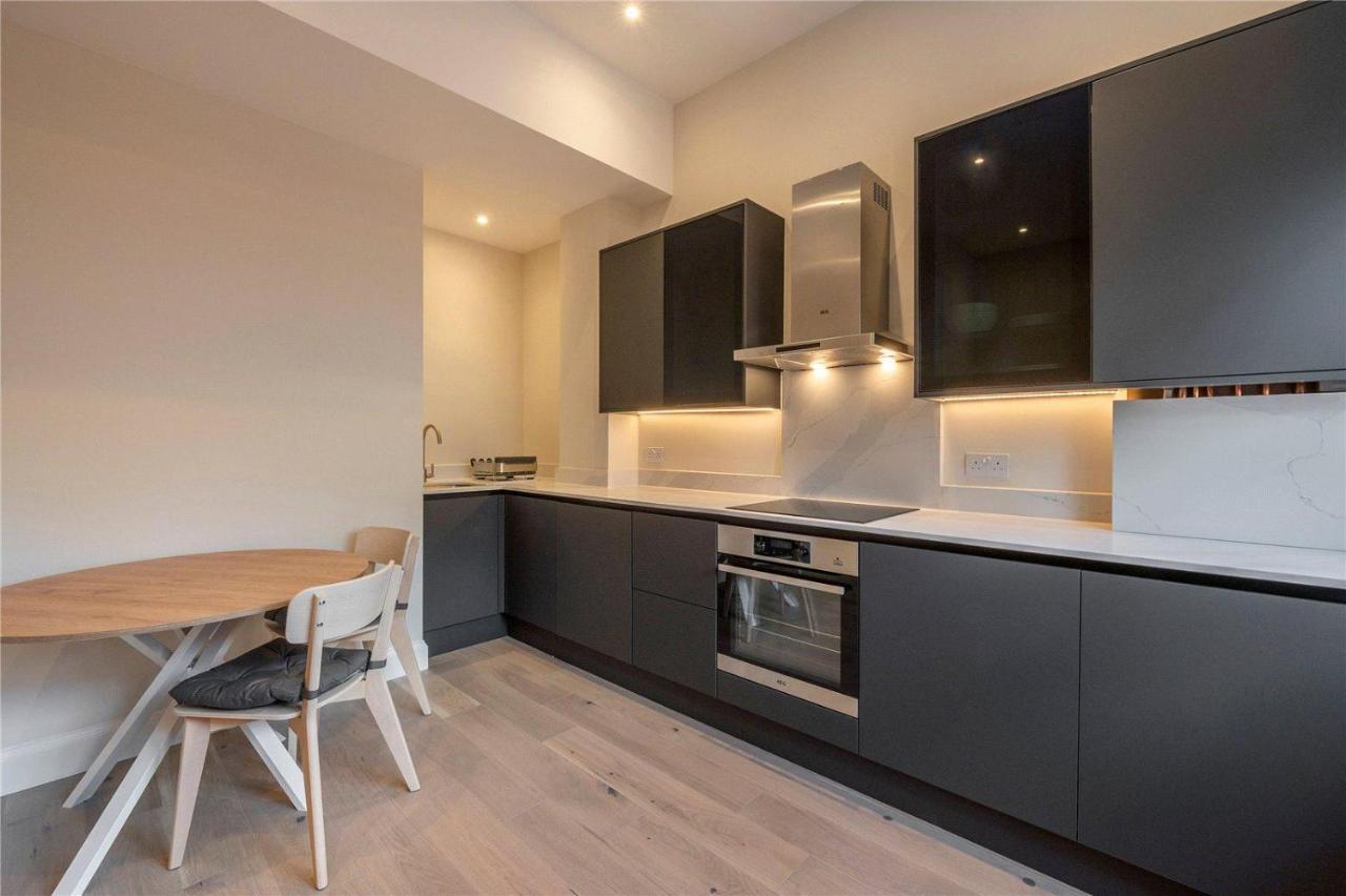 Apartments In The Heart Of Richmond, London Richmond  Buitenkant foto